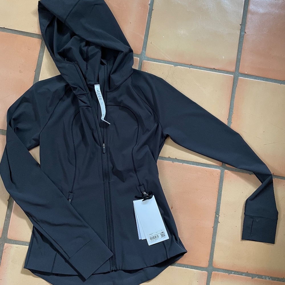 Lululemon Mist Over Windbreaker